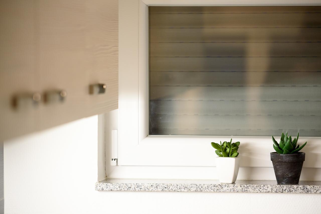 Apartmani Orhideja Gornji Karin Exteriör bild